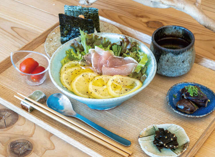 国産レモンと生ハムのそうめん